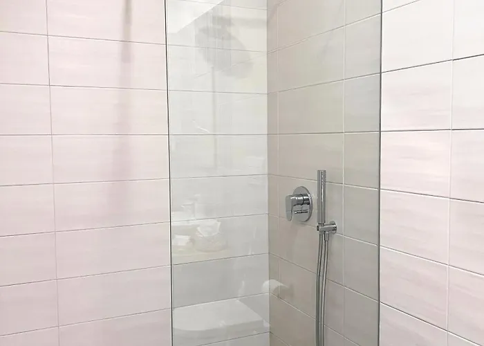 Tornare Frühstückspension 4*