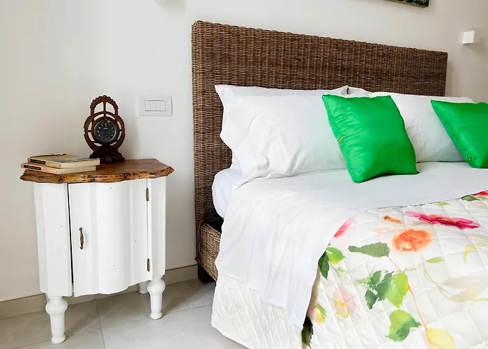 住宿加早餐酒店 Tornare 特拉尼