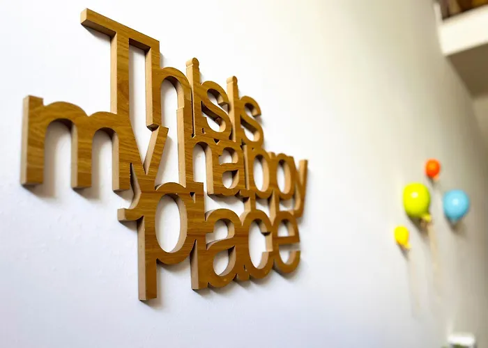 לינה וארוחת בוקר Tornare